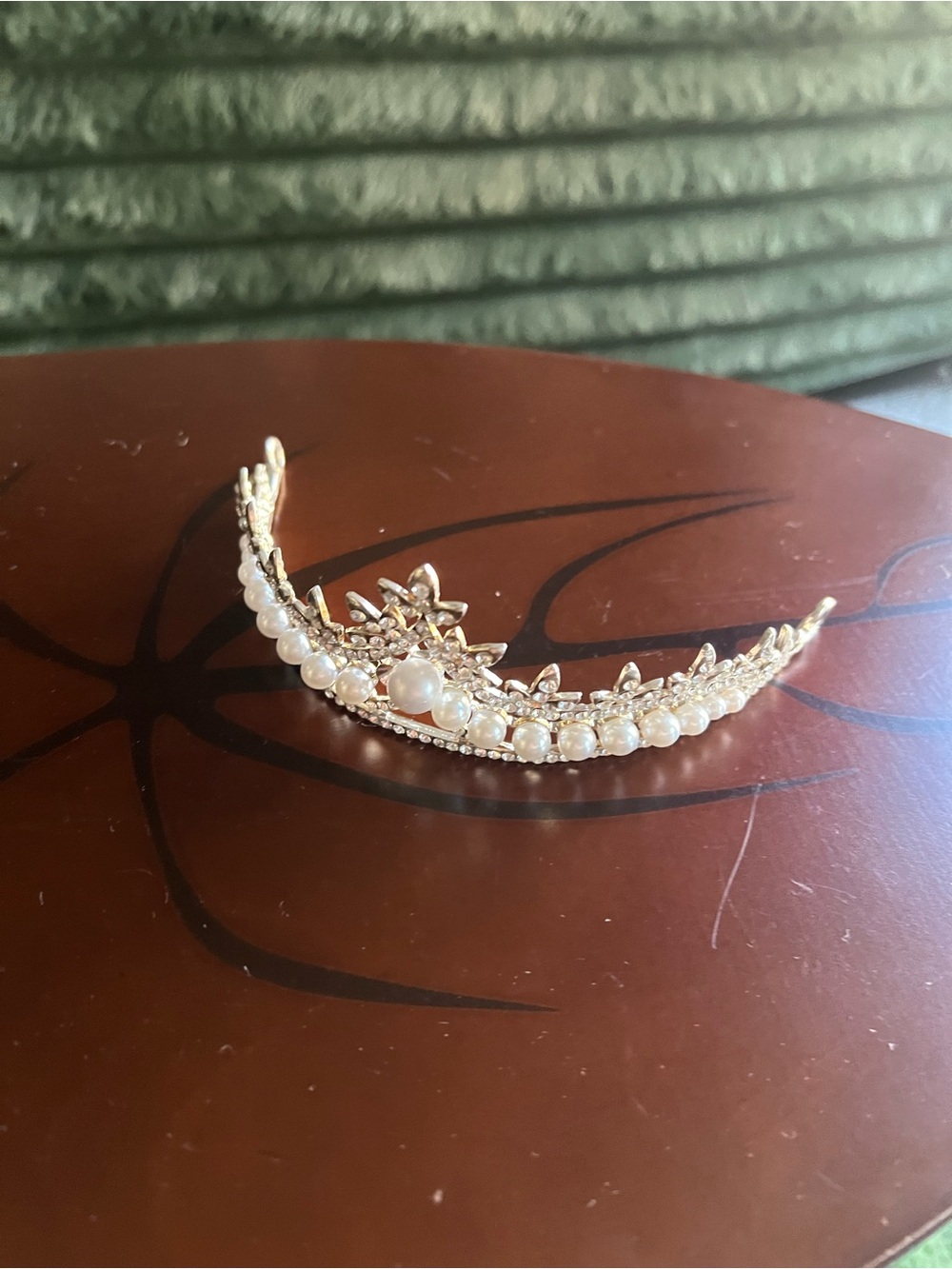 Gold Pearl Crescent Tiara Hair Comb - Elegant Womens Accessory - Picture 2 of 4